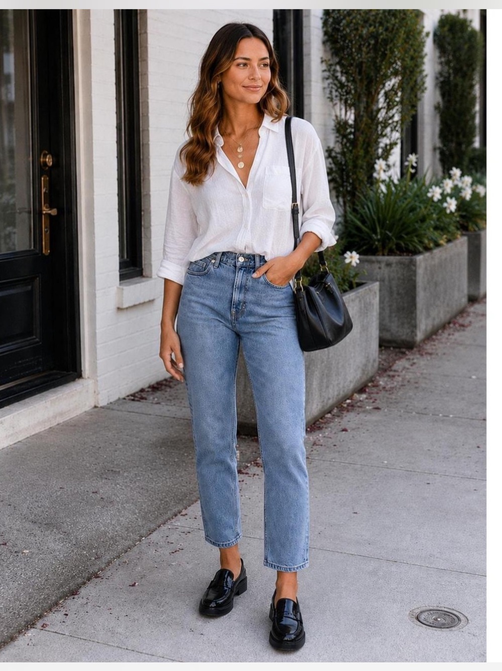 Everlane O-S Boyfriend Straight Light Blue Denim Jeans size 27.